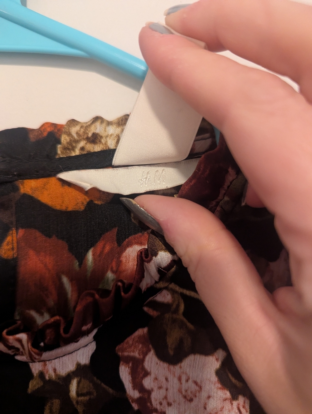 Frilly H&M Top - Picture 4 of 5